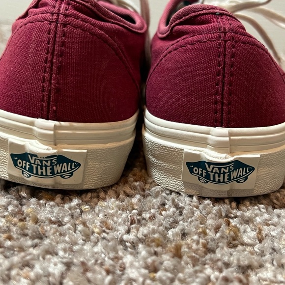 Maroon Red Off White Trim Vans Size Men 4 Women 5.5 Shoes - Picture 11 of 12